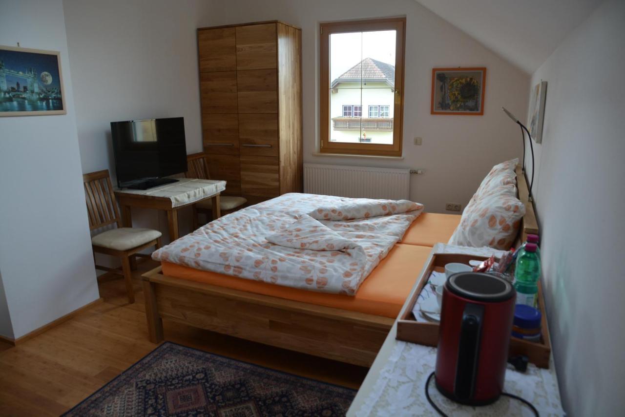 Privatzimmer Marina Volkermarkt Luaran gambar